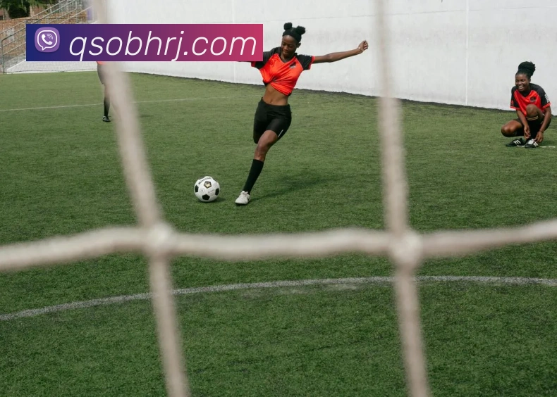 中国女排2022年世锦赛关键战回顾：战术分析与胜负启示